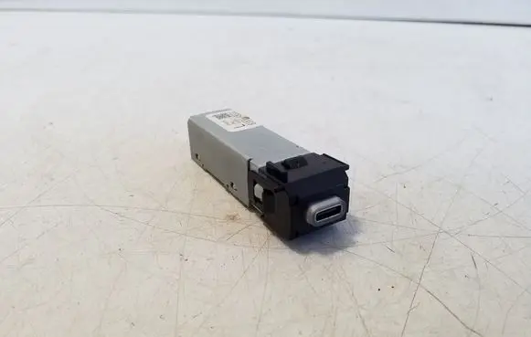 Toyota C-HR II USB socket connector 8553248030