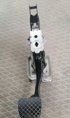 Audi A3 S3 A3 Sportback 8P Brake pedal 1K1723057L 64651000 6465100011571561