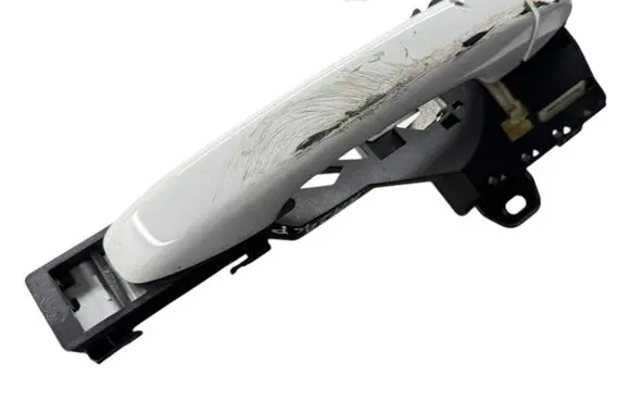 Rear door exterior handle