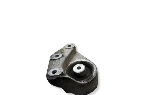 Audi A8 S8 D2 4D Rear differential mounting bracket 4D0599133C