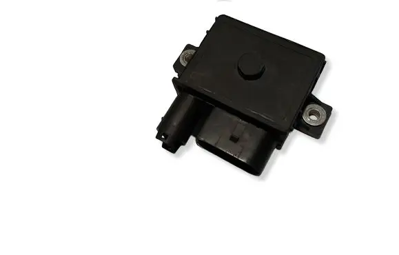 BMW 1 E81 E87 Glow plug pre-heat relay E2110022367