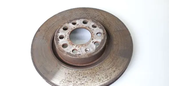 Volkswagen Golf VII Front brake disc