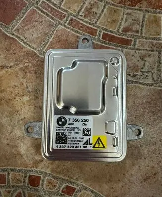 BMW X5 E70 Headlight ballast module Xenon 7356250 130732946100 0218173903