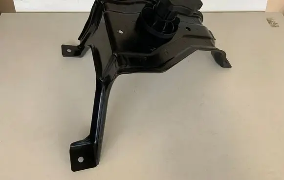 Audi A7 S7 4G Spare wheel mounting bracket 4G0802715 4G8803899