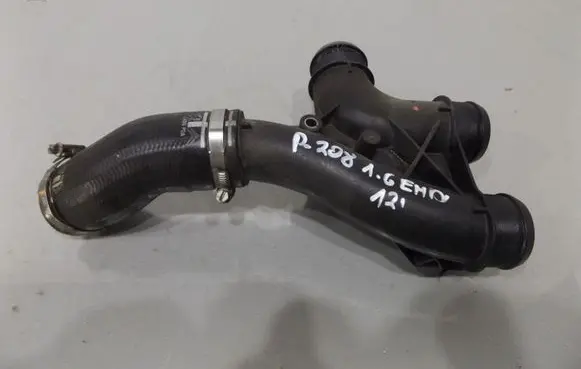 Peugeot 208 Intercooler hose/pipe