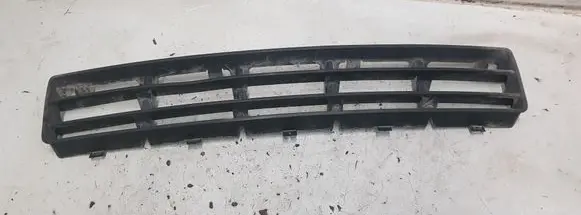 Volkswagen Golf IV Front bumper lower grill 1J0853677D