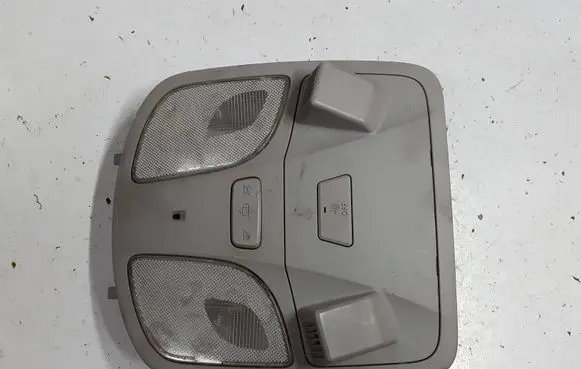 Hyundai i40 Front seat light 