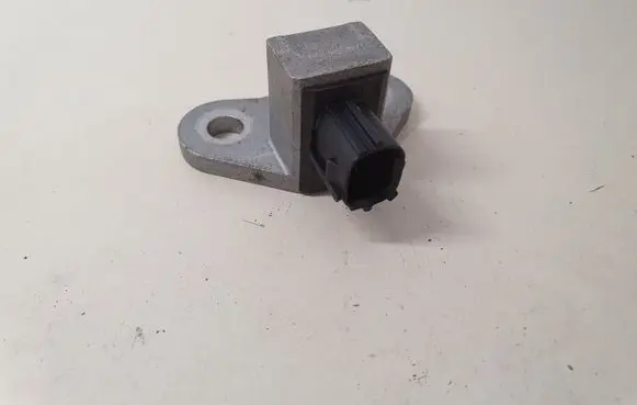 Nissan Qashqai Airbag deployment crash/impact sensor