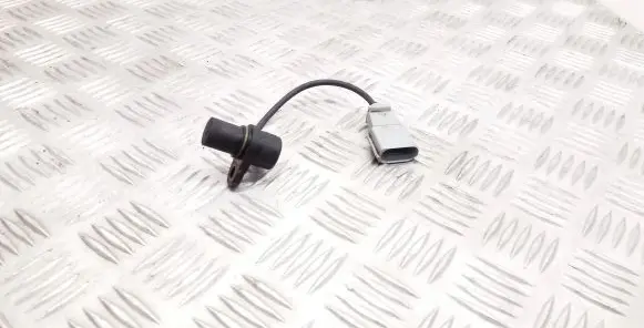 Audi TT TTS Mk2 Crankshaft position sensor 06A906433G