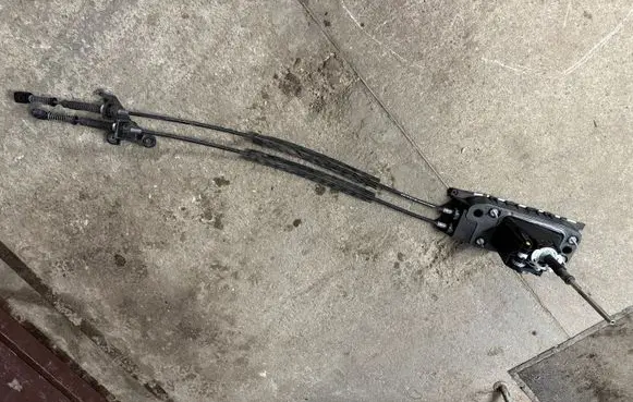 Seat Leon (5F) Gear shifter/selector 5Q0711049BJ