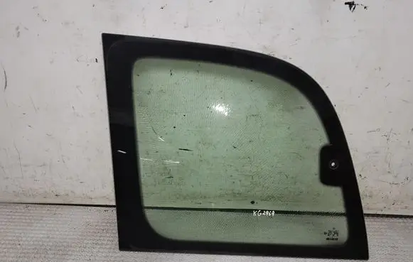 Mercedes-Benz Vaneo W414 Rear side window
