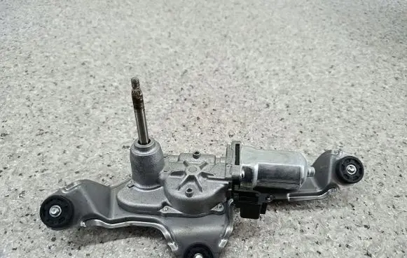 Mazda 3 II Rear window wiper motor