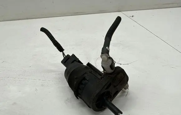 Audi A6 S6 C7 4G Windscreen/windshield washer pump
