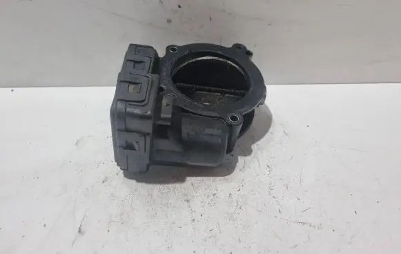 Mercedes-Benz E W212 Throttle body valve A6510900470