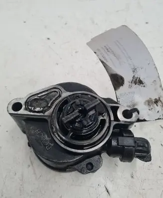 Ford C-MAX I Vacuum pump