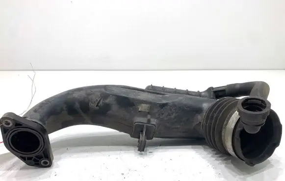 Dacia Duster II Air intake hose/pipe 8200921878