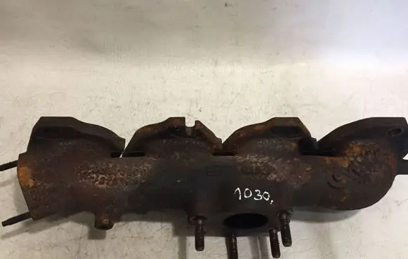 Ford Mondeo MK IV Exhaust manifold 8G8Q9431