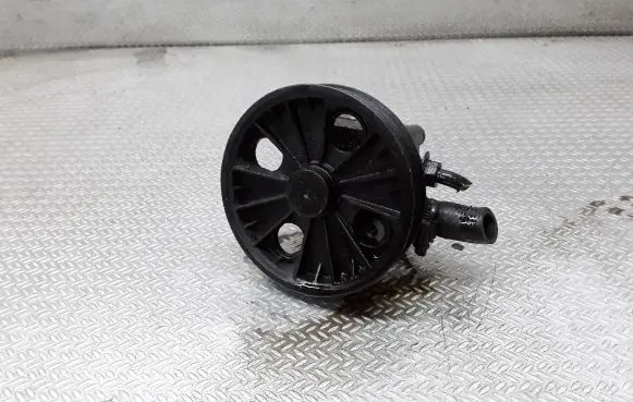 Volvo S80 Power steering pump 8683967