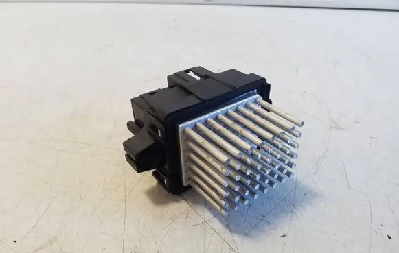 Maserati Ghibli Heater blower motor/fan resistor F011500092 W0591001