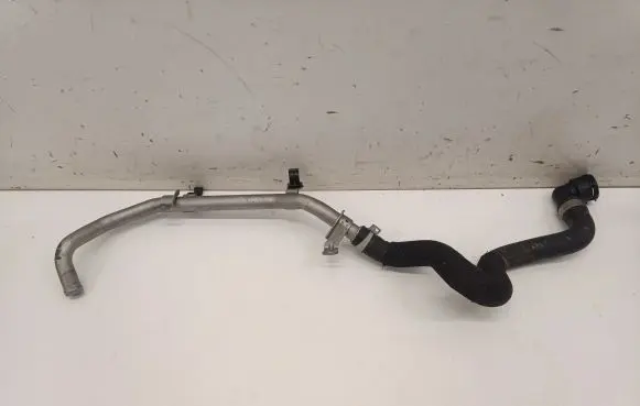 Mercedes-Benz CLA C118 X118 Engine coolant pipe/hose A2478303800