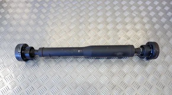 Land Rover Discovery 3 - LR3 Front prop shaft 