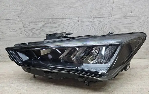 Seat Leon IV Headlight/headlamp 5FB941005D