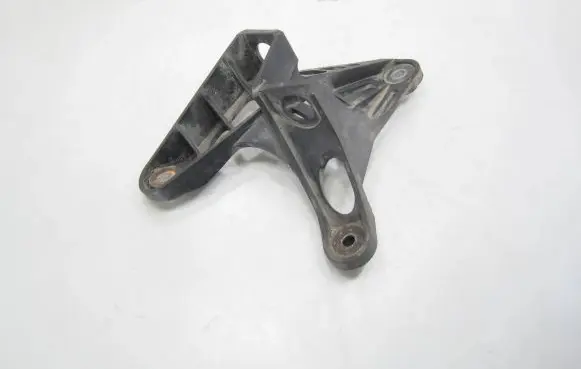 Volkswagen Golf V Gear shift cable bracket 1K0711789G