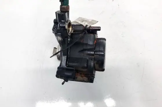 Peugeot 308 Fuel injection high pressure pump 9424a000a 0194652kae
