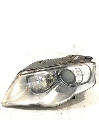 Volkswagen PASSAT B6 Headlight/headlamp 30672653