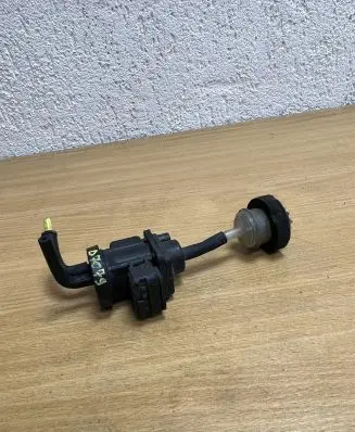 Mercedes-Benz C W203 Engine mount vacuum valve A0005450427 D7079