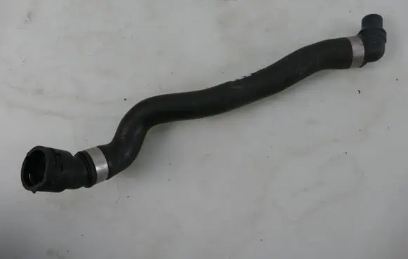 Mercedes-Benz E W211 Engine coolant pipe/hose A2118302896