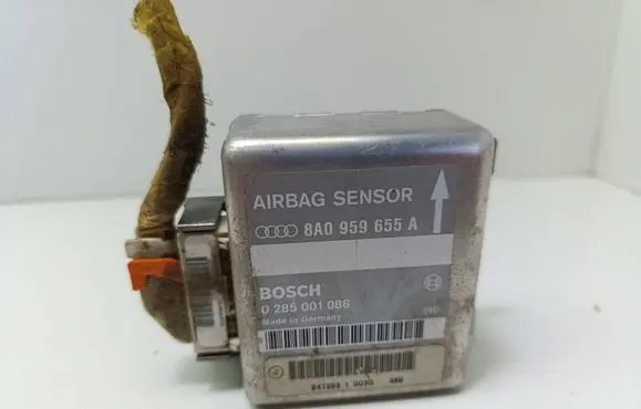 Audi A6 S6 C4 4A Airbag control unit/module 8A0959655A