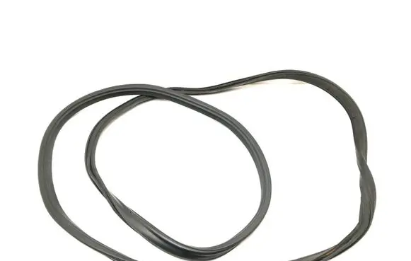 Volkswagen Touran I Seal rubber (tailgate) 7L6927705C