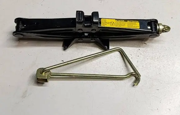Toyota Verso Lift Jack 09111-0F020 1100K9
