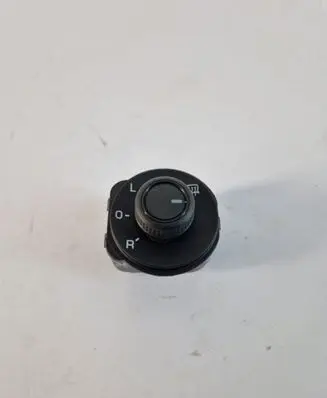Volkswagen Caddy Wing mirror switch 1K8959565B