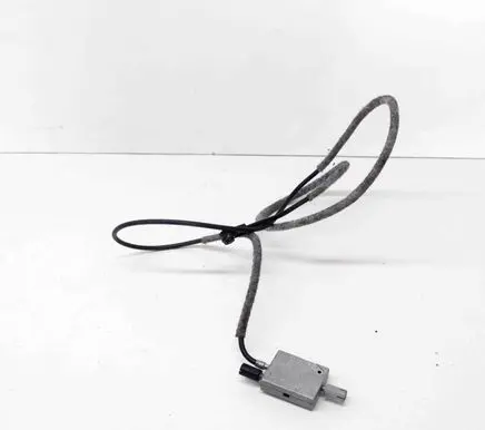 Renault Kangoo I Aerial antenna amplifier