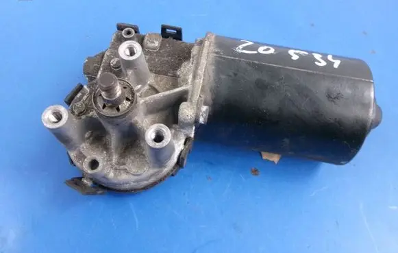 Audi A6 S6 C5 4B Front wiper linkage and motor