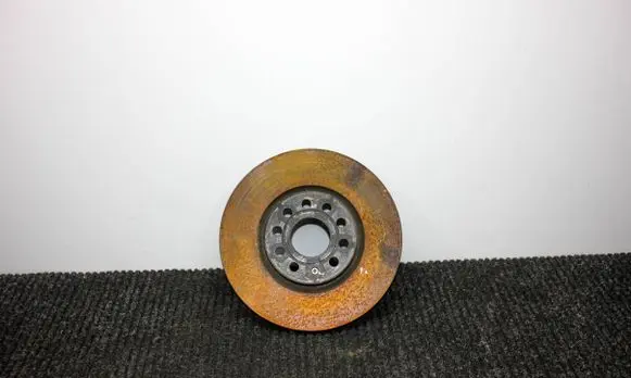 Audi Q3 8U Front brake disc
