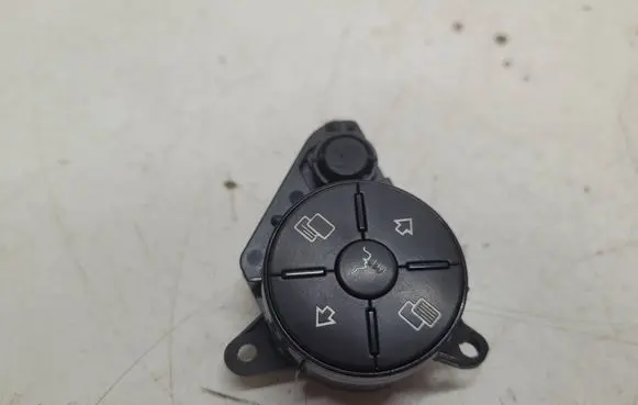 Mercedes-Benz R W251 Steering wheel buttons/switches 1648700558 33493001 2422971J14