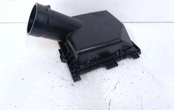 Subaru Outback (BT) Air filter box cover A52AN00