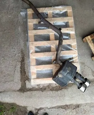 Maserati Quattroporte Muffler/silencer 670009395 670030852