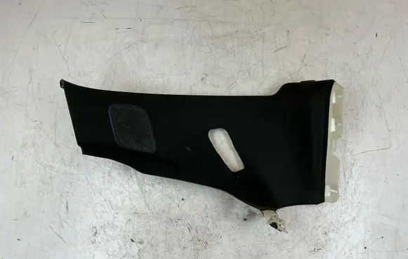 Chevrolet Corvette C8 (B) pillar trim (top) 84507942 84722116 84147987