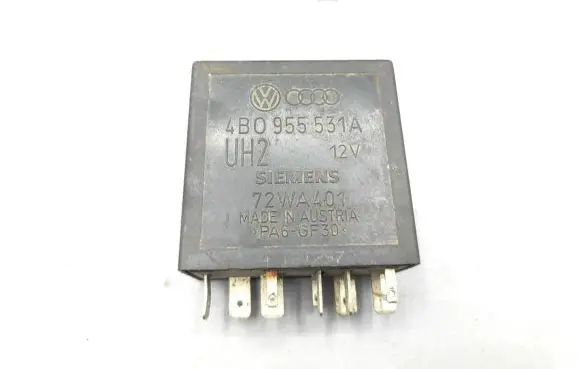 Volkswagen PASSAT B5 Window wiper relay 4B0955531A 72WA401