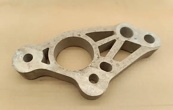 Ford Mach-E I Engine mounting bracket LJ9C5A095AD 21033 02758