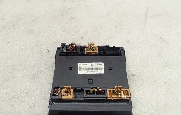Volkswagen Transporter - Caravelle T5 Comfort/convenience module 7H0937049T 28032364