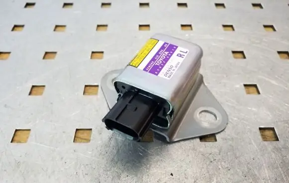 Toyota Land Cruiser (J120) Airbag deployment crash/impact sensor 8983360010