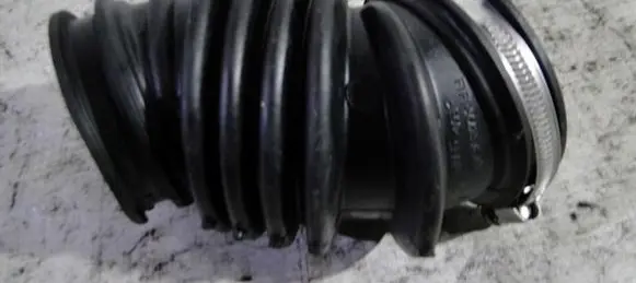 Ford Kuga II Air intake duct part