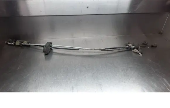 Opel Vectra C Gear shift cable linkage 