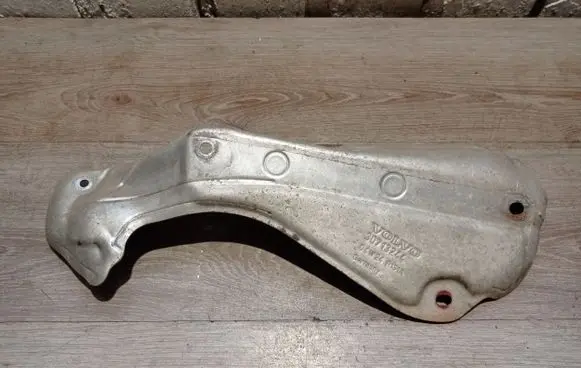 Volvo S60 Exhaust heat shield 30713244