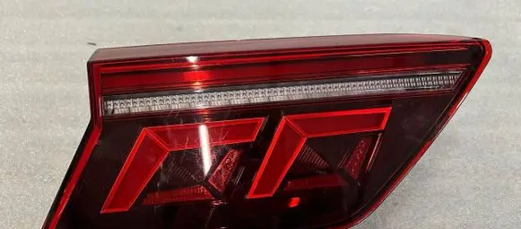 Volkswagen Tiguan Rear/tail lights 5NA945307J